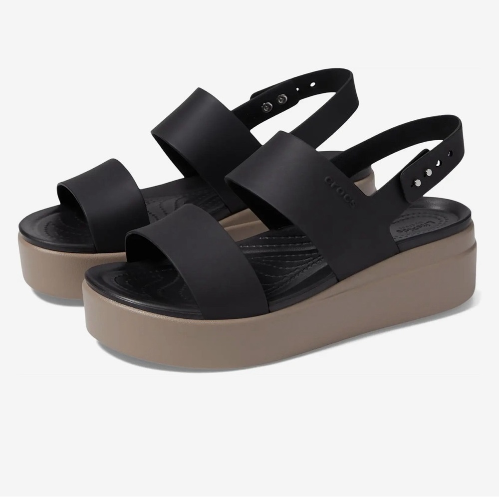 Crocs Brooklyn Low Wedge Sandal - Black/Mushroom Size 6